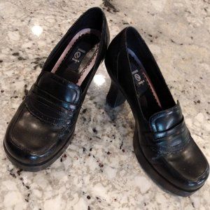 Lei Heel Loafers Size 8 Black